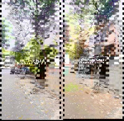 Chính chủ cần bán Biệt thự đơn lập BT4 KĐT Việt Hưng.