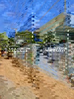 CHÍNH CHỦ CẦN BÁN ĐẤT FULL THỔ CƯ SÁT TRƯỜNG NGUYỄN DU, HXH THÔNG