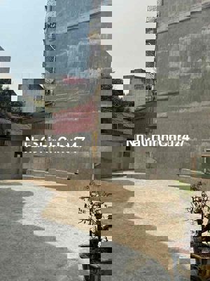 nhà mình cần bán đất chính chủ tên mình