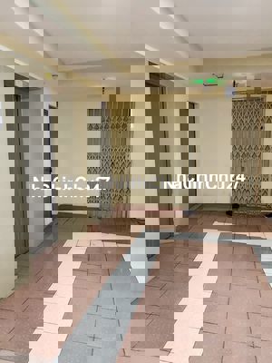 Chính chủ giảm giá, bao sang tên, bán gấp căn hộ đầy đủ nội thất 2PN