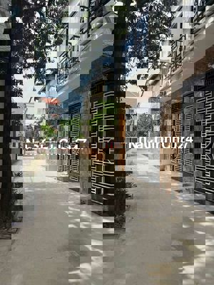 Chủ cần bán gấp nhà