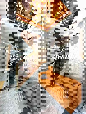 Chủ nhà nhiệt bán trong tháng [ HXH LÊ VĂN SỸ GIÁP MẶT TIỀN 80m2 ]