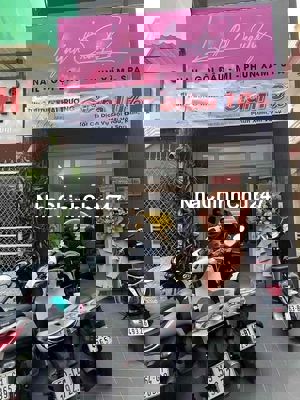 Nhà Mặt Tiền Chính Chủ Ngay Chợ Bình Chánh Sài Gòn