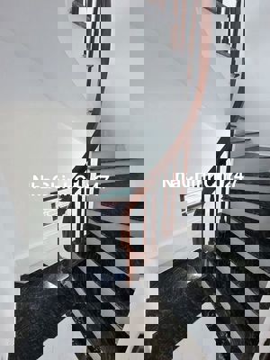 Chính chủ cần bán nhà 4t,47m tại Ngô Quyền,HĐ ,ngõ rộng,kd tốt chỉ 8ty