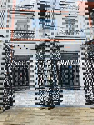 Chính chủ bán 2ty250 tl sổ sẵn