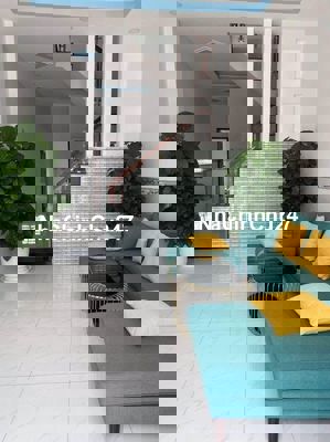 Chính Chủ Gửi Bán Căn Nhà Ngay Gần Chợ Bình Chánh