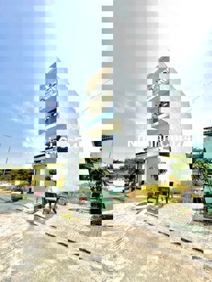 Chính Chủ gửi bán lô đất 105m2 , pháp lý chuẩn chỉnh, sổ hồng có sẵn