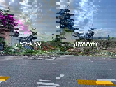 Chủ ngộp cần tiền trả nợ NH gửi e 7 nền ven tp.HCM