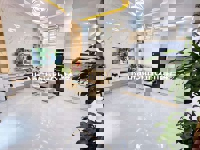 Chính chủ bán nhà Yên Duyên 32m 5.4tỷ 5 tầng, sổ đẹp, ô tô đỗ sát nhà