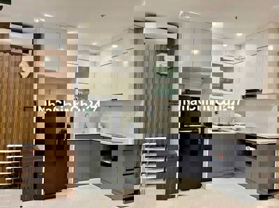 Chính chủ bán căn 43m tòa S102 Vinhomes Smart City full đồ-view bể bơi