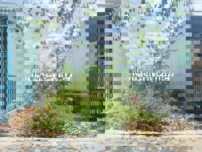 Chủ Kẹt Tiền Cần Bán Gấp Đất Hóc Môn 150m2 giá 1tỷ350tr