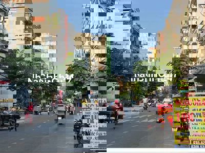 Chính chủ 30 năm cần bán mặt tiền Trung tâm Quận 11