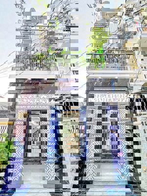 CHÍNH CHỦ VAY NGÂN HÀNG CẦN BÁN NHÀ RIÊNG tại Quận 10, 4,560 tỷ, 36m2