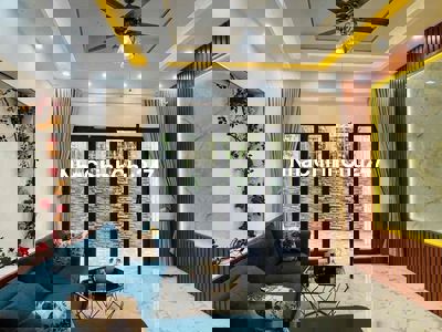 Chính Chủ Bán nhà Võ Thị Sáu 33m², nhà mới, ngõ rộng, giá 6.4 tỷ