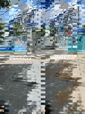 chính chủ cần bán lô đất ngay trường học Trần Cao Vân . dt 61m2