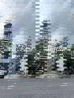 🌹  Chính Chủ Gửi Bán :  🌹Cặp Hà Kỳ Ngộ 🌹 
🌹  DT   :  185 m 2 --82