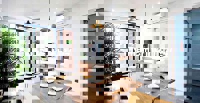 CHÍNH CHỦ BÁN NHÀ TẬP THỂ LIỄU GIAI, NGỌC KHÁNH 54M, 2PN, Ô TÔ ĐỖ CỬA