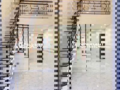 Nhà Giá Rẻ, cho vợ chồng trẻ. làm việc trực tiếp chủ