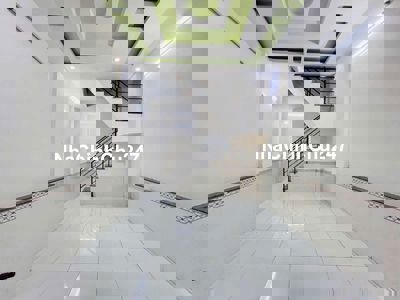 Bán nhà sổ hồng chính chủ đường lê văn khương quân 12