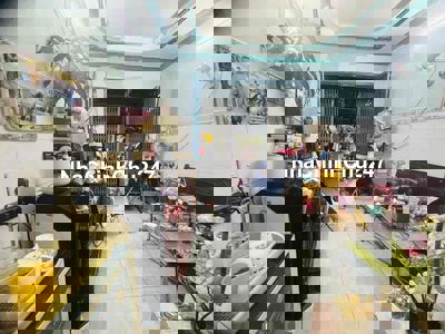 Nhà chính chủ Quận 6, 2 tầng, 32m², SHR – chỉ hơn 3 tỷ, giá tốt khu tr