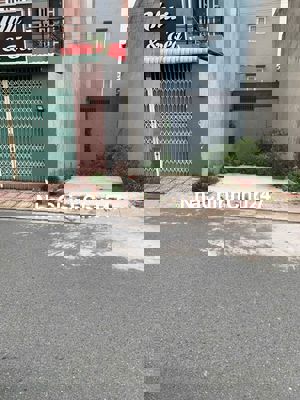 Chủ ngộp ngân hàng cần bán gấp lô đất 130m2 xây dựng tự do