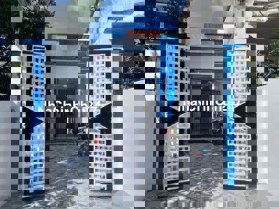 Chủ cần vốn bán gấp căn nhà mới xây