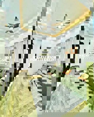 CHÍNH CHỦ BÁN NHÀ TẬP THỂ T1 ĐỘI CẤN, KIM MÃ, 50M, 2PN, 1WC, GẦN Ô TÔ