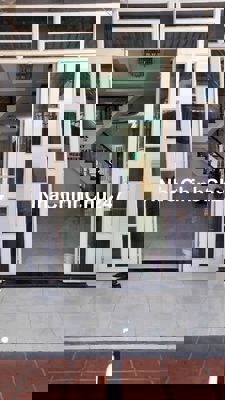 CHÍNH CHỦ HẠ 300TR BÁN TRỆT 2 LẦU HẺM TRẦN QUANG KHẢI, ĐÔNG HÒA.DT 98M