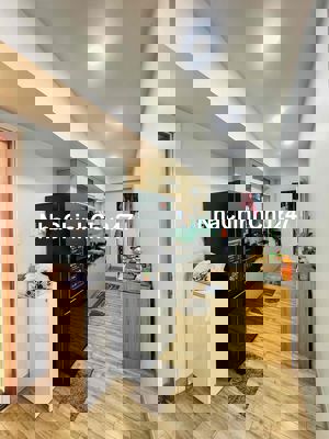 chính chủ cần bán căn hộ linh tây full nội thất cực đẹp