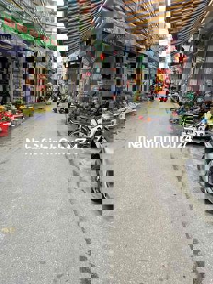 B.án nhà Ngũ Nhạc 35m2 x 5 tầng full nội thất ở luôn,sổ đỏ chính chủ.