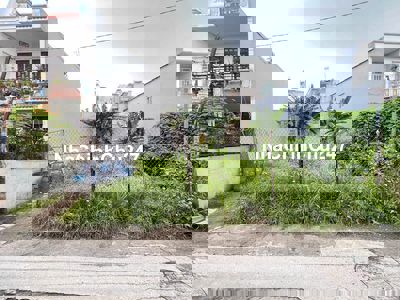 CHÍNH CHỦ CẦN BÁN 3 LÔ ĐẤT GẦN BIG C DĨ AN, GẦN LÀNG DHQG. DT 92M.