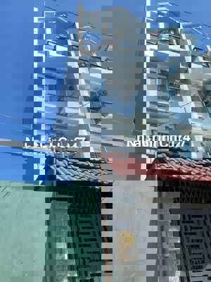 Nhà hẻm xe tải, 5 phòng ngủ, 2 mặt tiền hẻm, Bình Tân, chính chủ