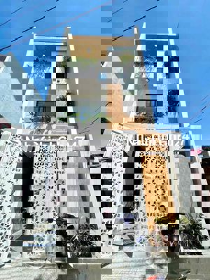 Chủ đi nước ngoài BÁN GẤP!Nhà 3 tầng Đặng Văn Bi, 64m2,hẻm 5m.CHỈ 6 TỶ