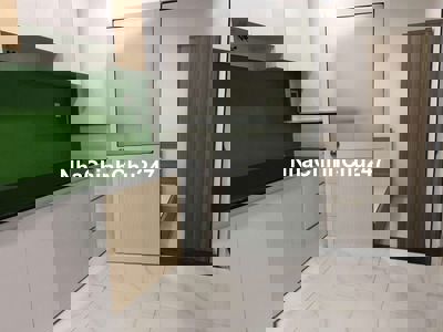 "Chính Chủ" Căn Hộ Tách Bếp Rộng 30m2 Giá Chỉ 4tr Ở Nguyễn Đình Chính