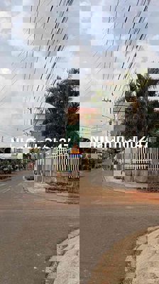 CHÍNH CHỦ CẦN BÁN NHANH LÔ GÓC 3 MẶT TIỀN TRUNG TÂM TP.PLEIKU, GIA LAI