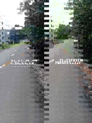 Đất Chính chủ, MT, full TC, Đ. 8m, Huyện Đức Hoà, Long An