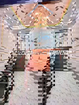 Chủ cần tiền bán gấp căn nhà tâm huyết bao đẹp không tì vết