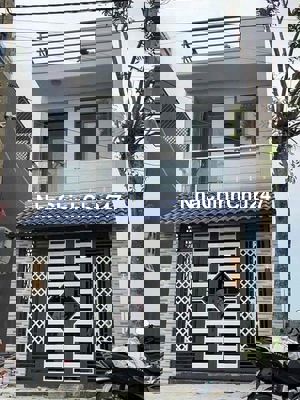 chủ ngộp cần bán gấp nhà 1trệt 1lầu,910tr,SHR, Bình Chánh, TL