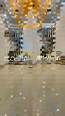 cắt lỗ nhà 35m x 5 tầng mới cứng  sổ đỏ chính chủ