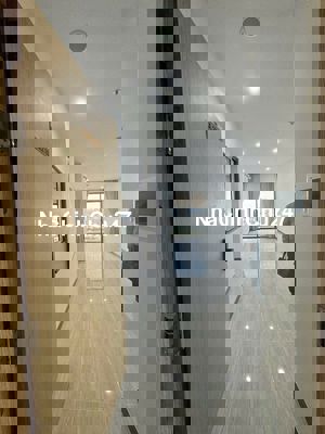 CHÍNH CHỦ CẦN NHƯỢNG LẠI CĂN PLAZA 2PN VIEW ĐẸP