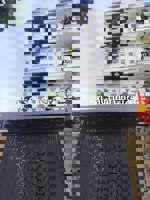 Bán nhà chính chủ gửi tx 23 q12