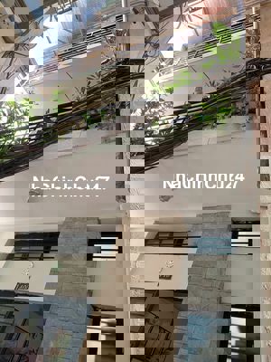 Nhà bay nhanh liên hệ trực tiếp chủ nhà