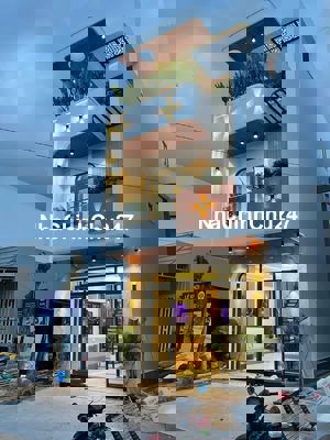 CẦN BÁN GẤP TRONG THÁNG - CHỦ NHÀ KẸT VỐN