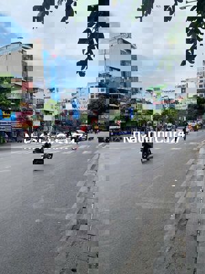 Chính chủ nhờ bán nhà Kim Mã, 15m2, 3.5 tỷ, 17m2, 4.3 tỷ, lô góc.