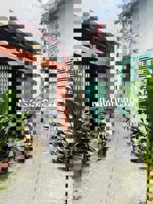 Chính chủ cần bán nhà đường Trương Hán Siêu 51m2 trung tâm Q1 cực rẻ