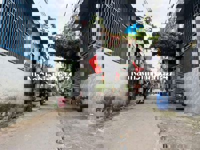 CHÍNH CHỦ BÁN GẤP, NHÀ ĐẸP GIÁ TỐT, HXH 5M Đông Bắc Trung Mỹ Tây Q 12