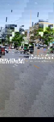 Chính chủ bán nhà Mặt Tiền Trần Nhân Tông 2 Tầng  BTCT trung tâm Q10