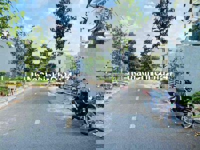 Đất đẹp cần tìm chủ mới dt.146m2 ngang 6 dài 24,3