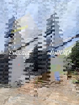 chủ gửi lô đất 64,8m2 , ngang 4.5m , 1/ đường Quang Trung