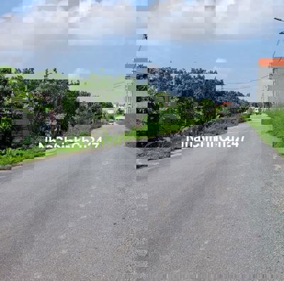 ĐẤT CHÍNH CHỦ. Vị trí tuyệt đẹp tại xã Tân Phú, huyện Quốc Oai, Hà Nội